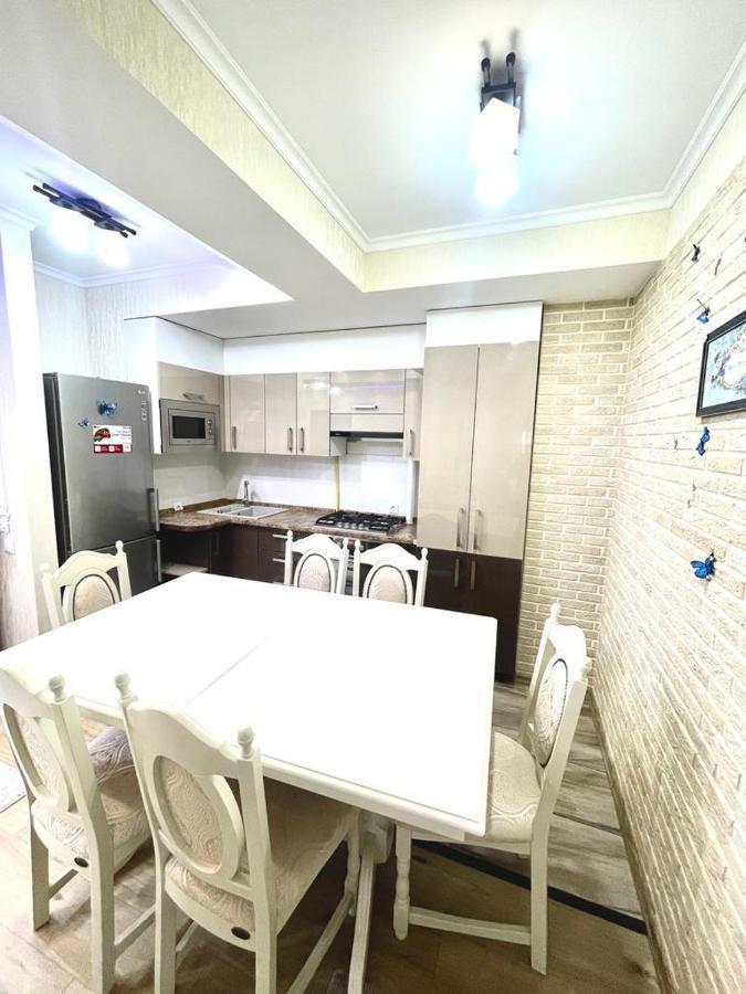 Large Apartment !!!Ciuflea Str. Chisinau Luaran gambar